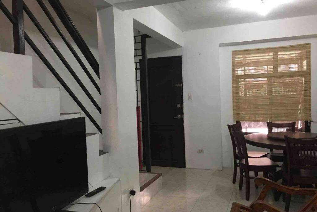 Buder Townhouse Lias Marilao Bulacan Philippines Esterno foto